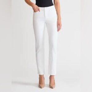 Jones New York Signature Lexington Straight Women’s White Jeans size 8